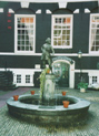 westsmall.jpg (18860 bytes)